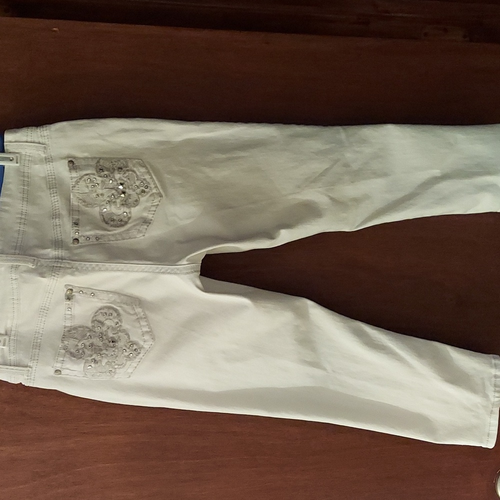 ND Weekens White Jean Capri